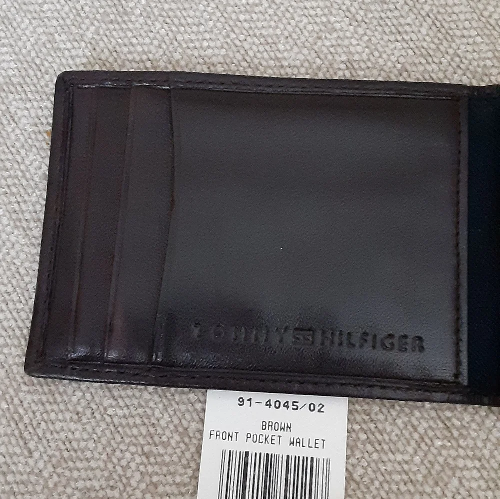 Tommy Hilfiger brown leather front pocket wallet